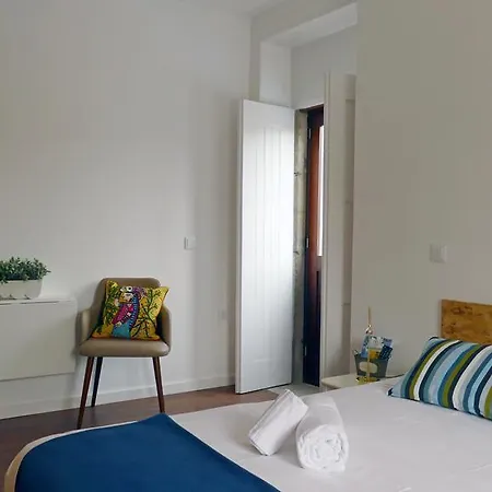 Furadouro Surf Camp Οβάρ